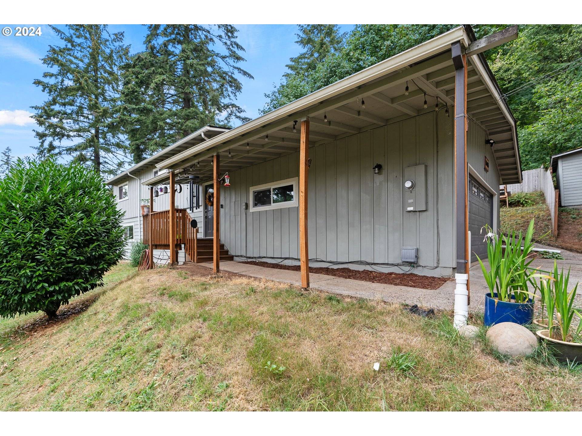 Oregon City, OR 97045,16476 S BRADLEY RD