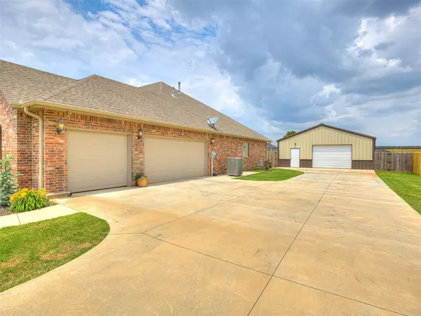 Yukon, OK 73099,12833 SW 26th Street