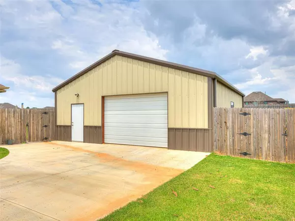 Yukon, OK 73099,12833 SW 26th Street