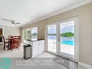 Lake Worth, FL 33462,6803 Kingston Dr