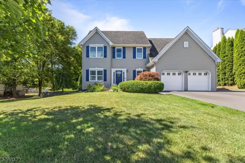 4 Spring Meadow, Oxford Twp., NJ 07863