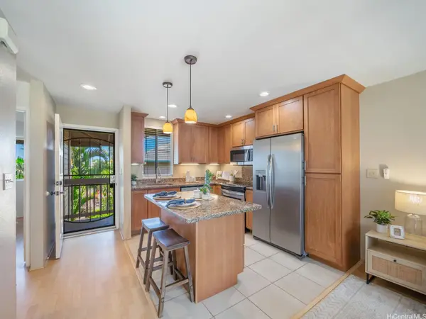 94-870 Lumiauau Street #M202, Waipahu, HI 96797