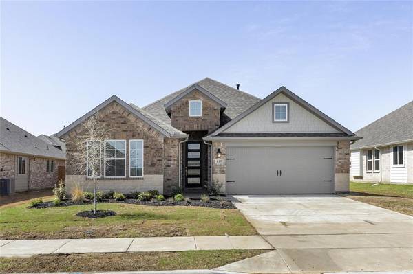 619 Creekview Lane, Lavon, TX 75166