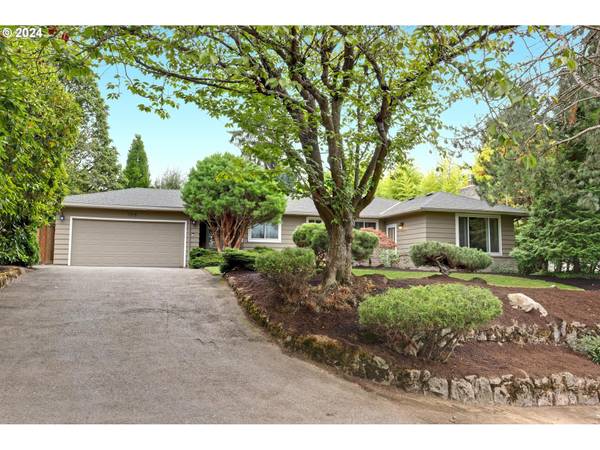 7315 SW SYLVAN CT, Portland, OR 97225