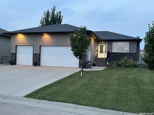 73 Everton CRESCENT,  Moose Jaw,  SK S6K 0A3