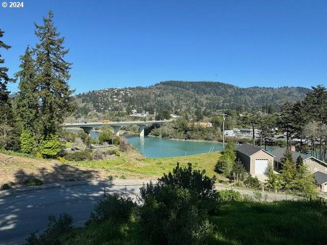 0000 RIVERVIEW DR #6, Brookings, OR 97415