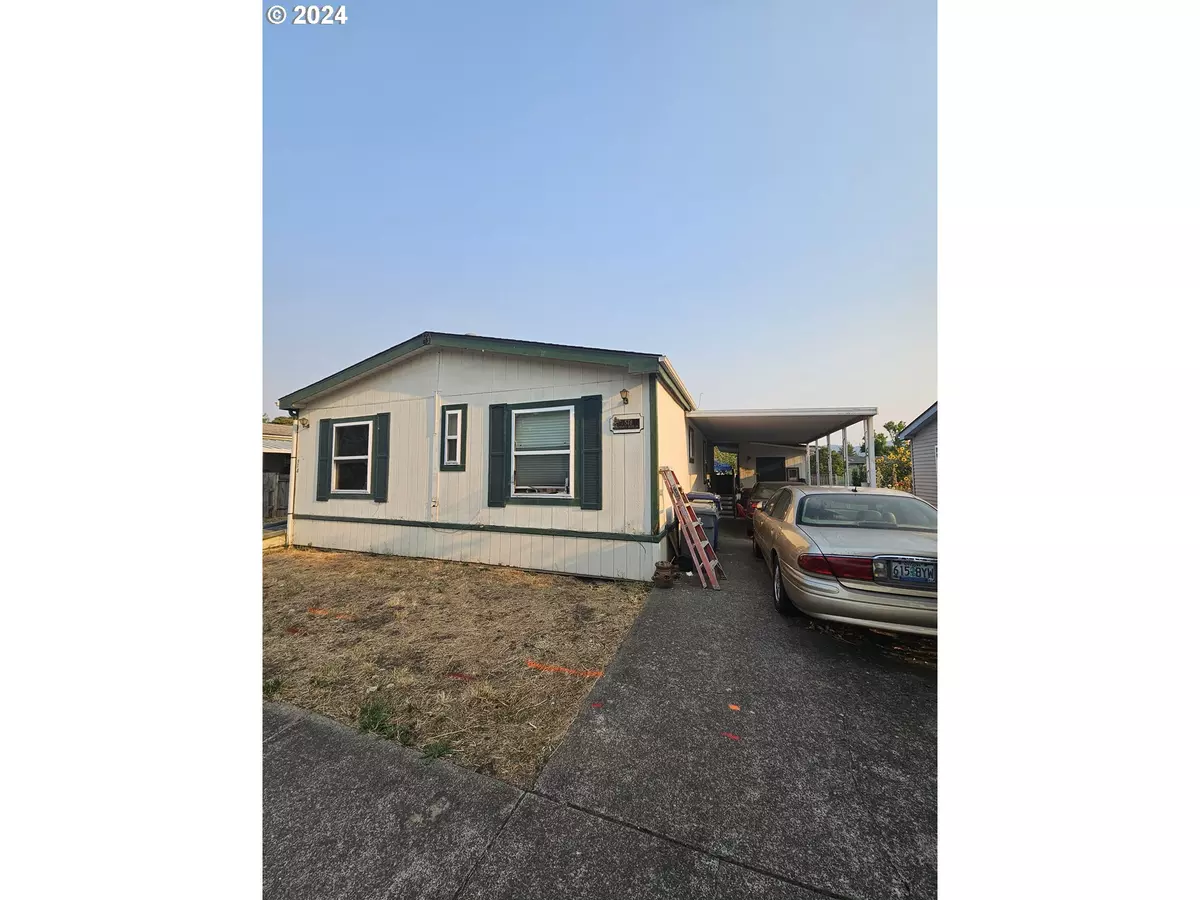 Springfield, OR 97477,578 SCOTTS GLEN DR