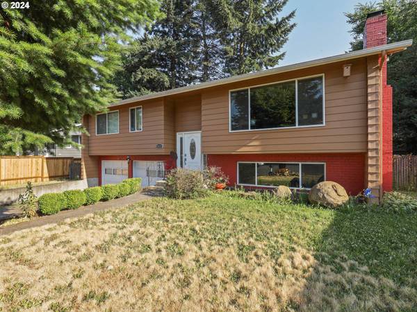 16624 NE Hoyt ST, Portland, OR 97230