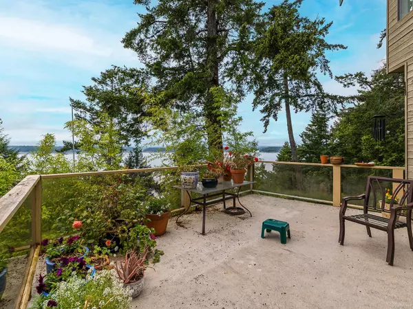 Gabriola Island, BC V0R 1X7,2565 Islands View Dr