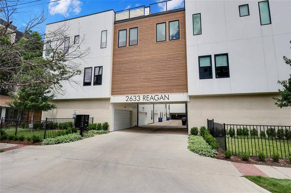 2633 Reagan Street #103,  Dallas,  TX 75219