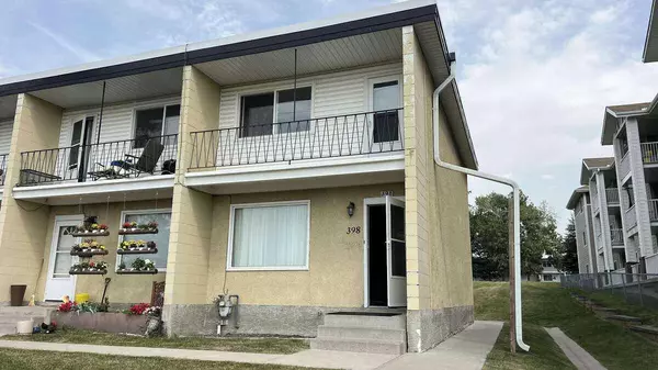 Calgary, AB T1Y 2Z6,2211 19 ST Northeast #398