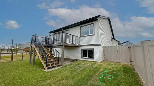 Red Deer, AB T4P 0Y8,60 Thorkman AVE