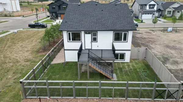 Red Deer, AB T4P 0Y8,60 Thorkman AVE