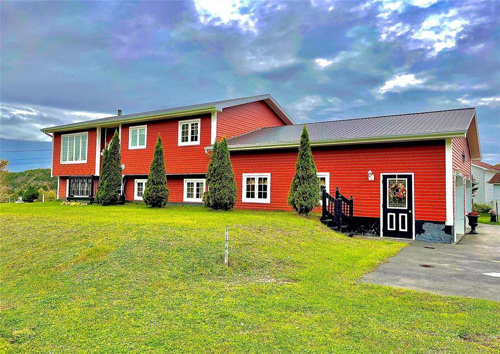 Hodges Cove, NL A0E2B0,42 Main Road