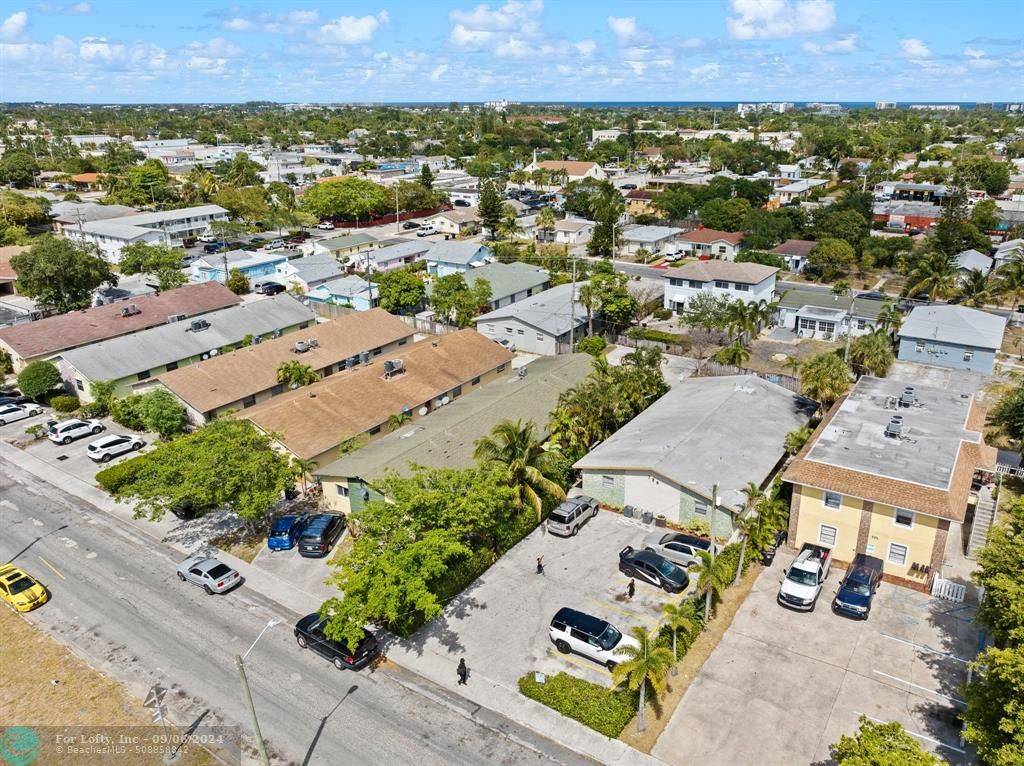 Lake Worth Beach, FL 33460,706 N G St