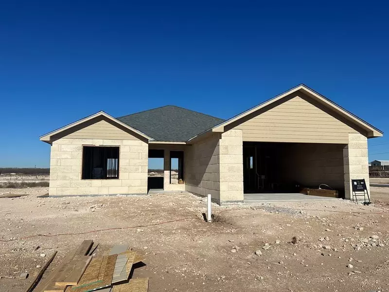 3009 Spirit Ln, San Angelo, TX 76905