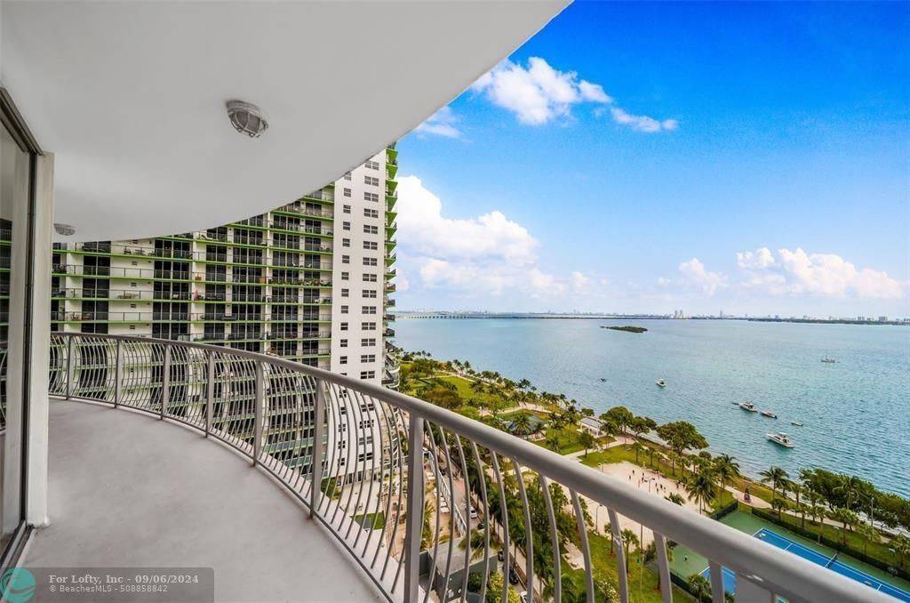 Miami, FL 33132,1750 N Bayshore Drive  #2901