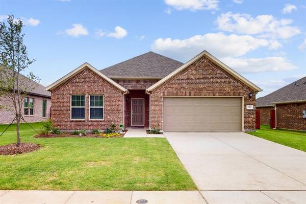 1112 Deer Ridge Drive, Crowley, TX 76036