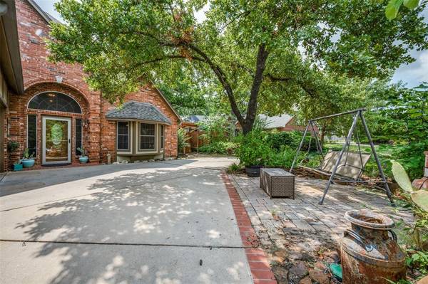 1525 Bayberry Street,  Denton,  TX 76205