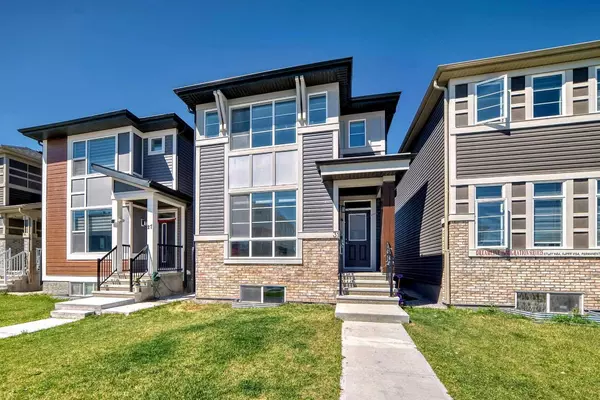 Calgary, AB T3N 1J5,31 Corner Meadows Villas NE