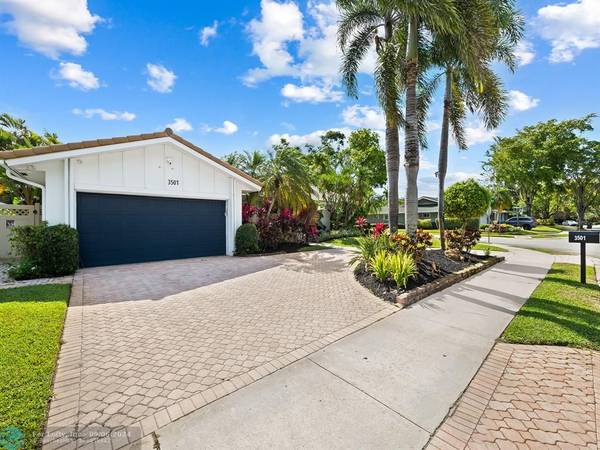 3501 N 32nd TERRACE,  Hollywood,  FL 33021