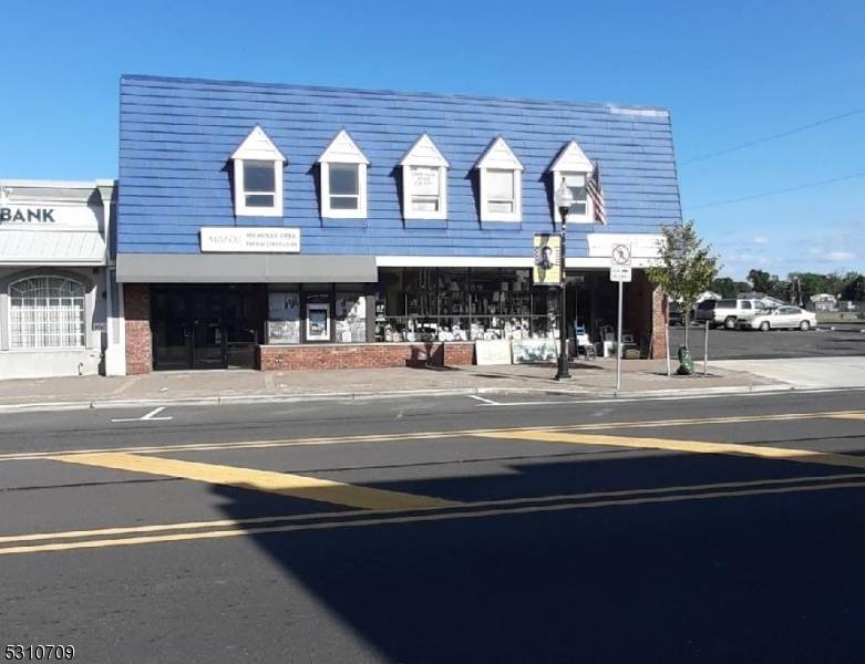 45 S Main St, Manville Boro, NJ 08835