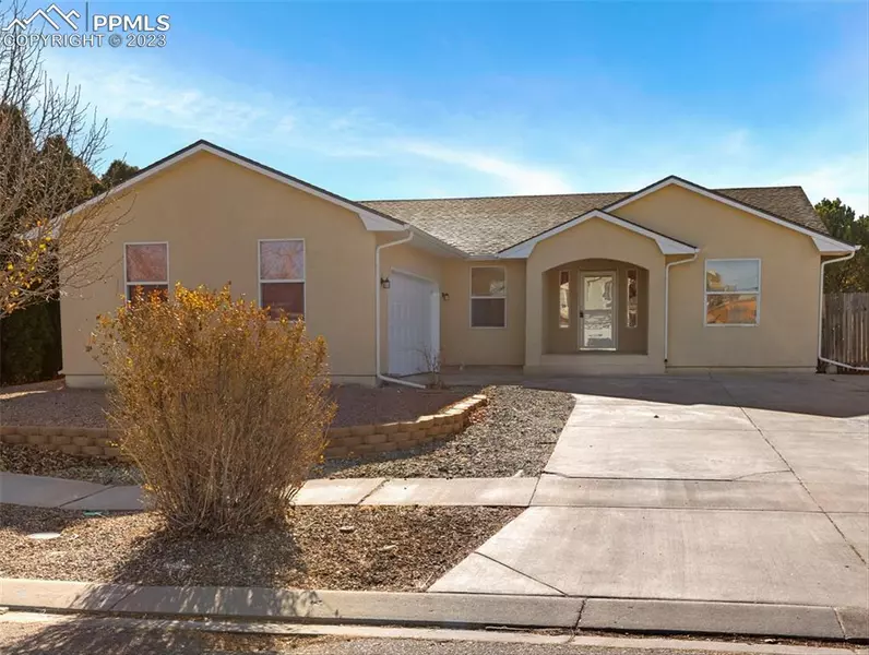 3546 Bison LN, Pueblo, CO 81005