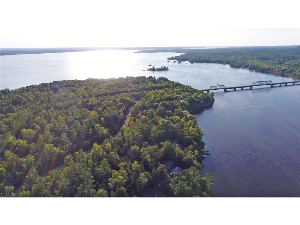 Ottawa, ON K7S 3G7,215 MORRIS ISLAND DR