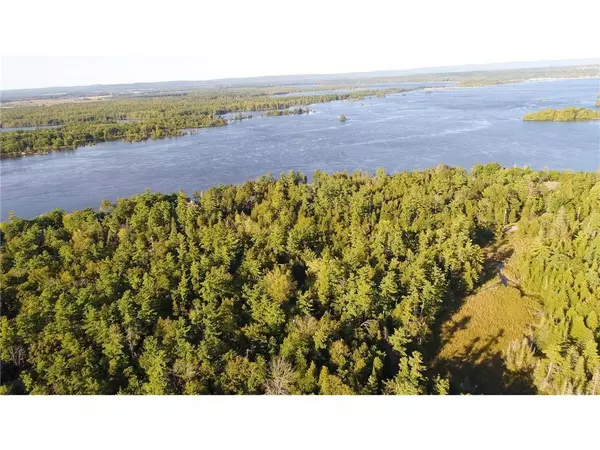 Ottawa, ON K7S 3G7,215 MORRIS ISLAND DR