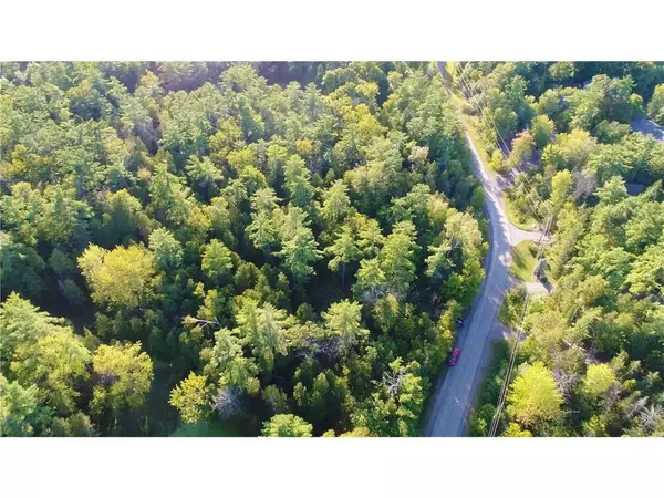 Ottawa, ON K7S 3G7,215 MORRIS ISLAND DR