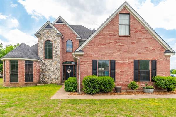 3021 Dusk Drive,  Weatherford,  TX 76088