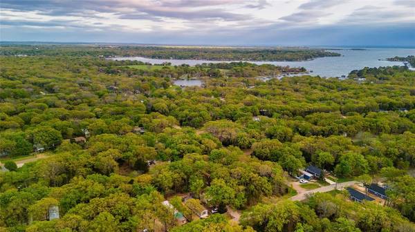 185 Lake Arrowhead Drive, Mabank, TX 75156