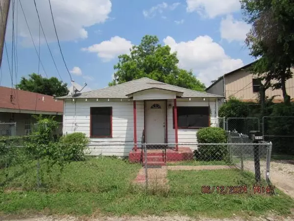 2326 Evanston Avenue, Dallas, TX 75208