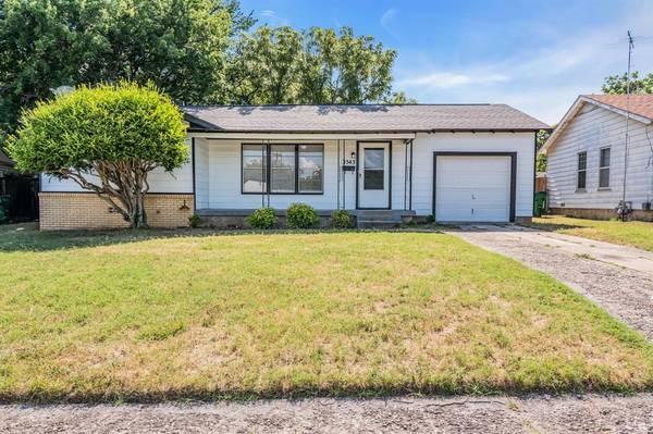 3543 Parker Road W,  Haltom City,  TX 76117