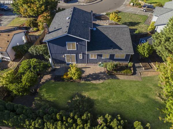 Hillsboro, OR 97123,2418 SE WILLOW DR