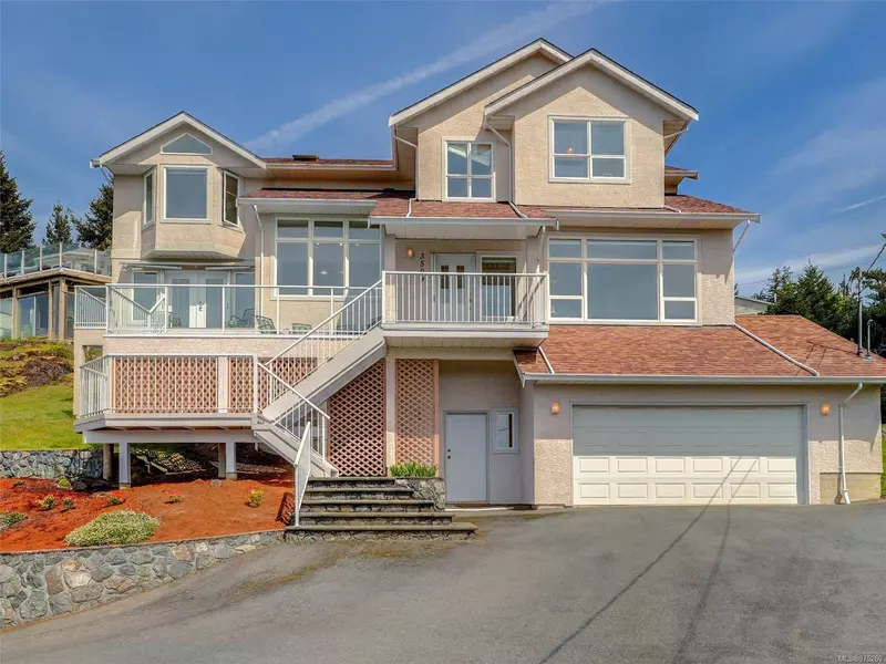 3509 Sunheights Dr, Langford, BC V9C 3T7