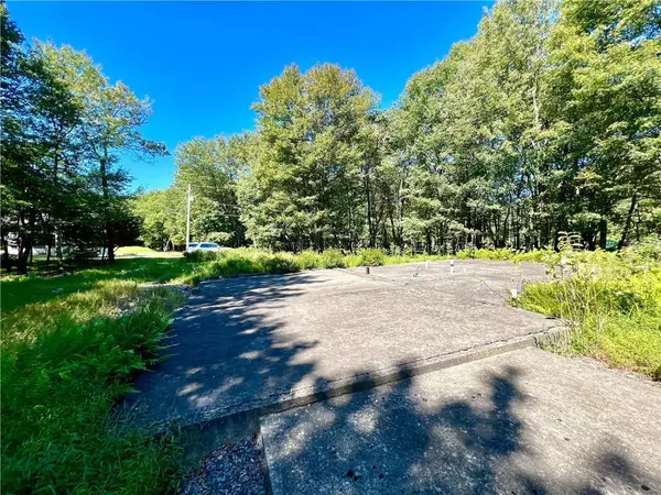 Penn Forest Township, PA 18210,16 Oneida Trail