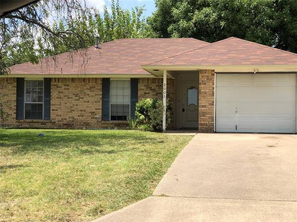 2003 Glenn Lane, Glenn Heights, TX 75154