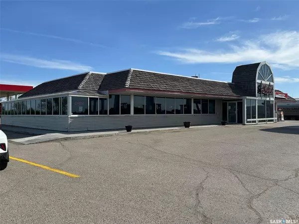 Moose Jaw, SK S6H 8A6,450 North Service ROAD