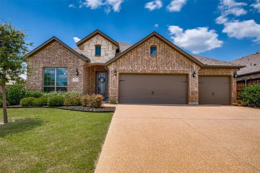 1024 Macaw Drive, Forney, TX 75126