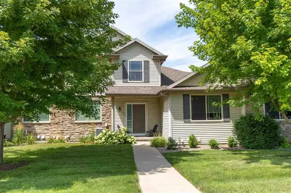 704 Foster Road, Iowa City, IA 52245