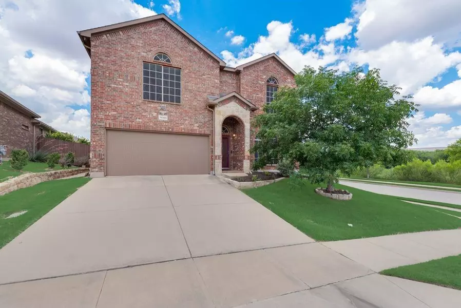 10200 Point Lobos Trail, Fort Worth, TX 76177