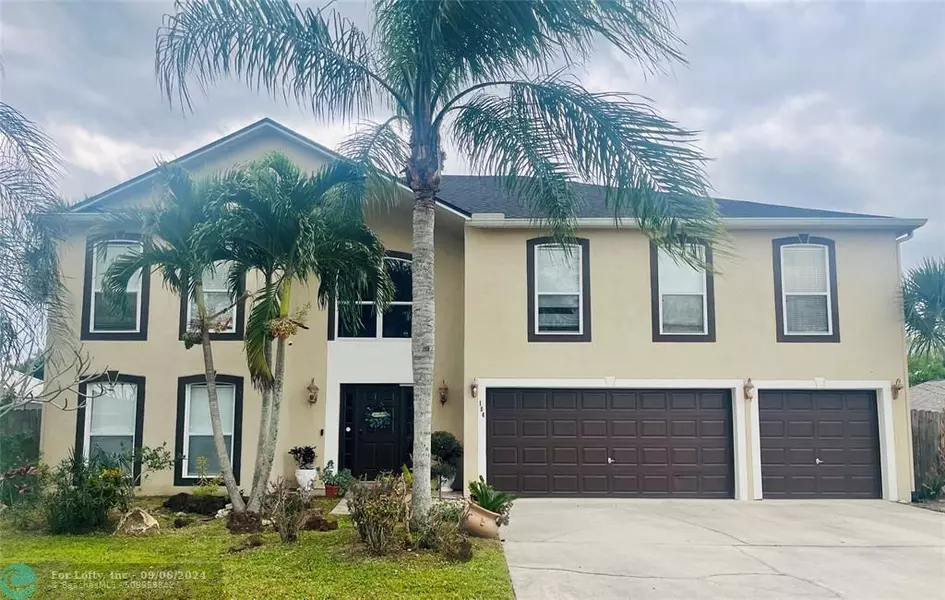 184 Massini NW, Palm Bay, FL 32907