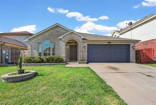 5113 Indian Valley Drive, Fort Worth, TX 76123