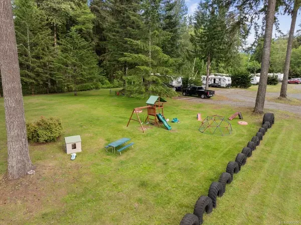 Sayward, BC V0P 1R0,1546 Sayward Rd