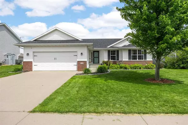 North Liberty, IA 52317,150 Cattail Ln