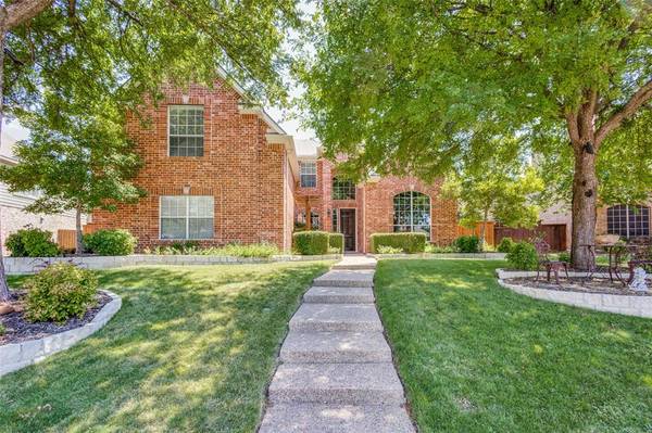 2713 Lakesedge Drive, Mckinney, TX 75072