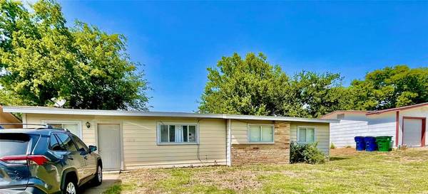 1015 Newby Avenue,  Bridgeport,  TX 76426