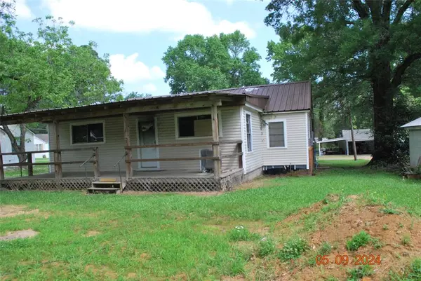 Springhill, LA 71075,107 Willow Street