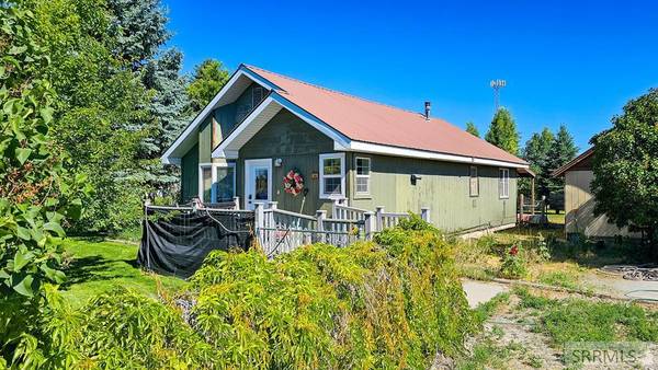 366 Sunset Drive, Arco, ID 83213